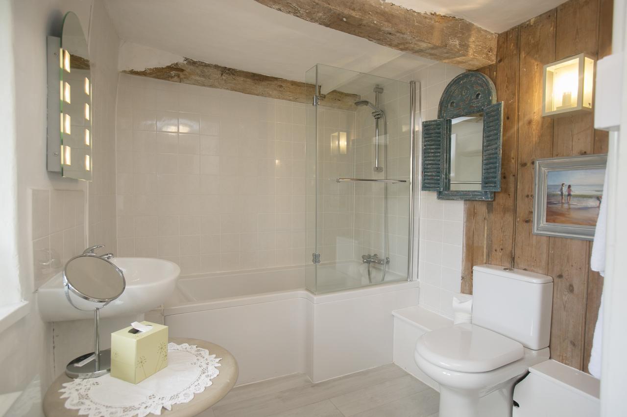 דורצ'סטר Tudor Cottage B&B Frampton מראה חיצוני תמונה